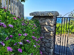 Stonecroft