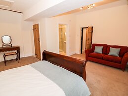 Lea Farm House