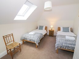 Lea Farm House