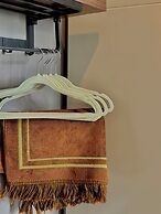 Stirling Suites