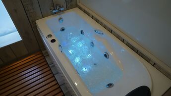 DE GLANCE HOTEL