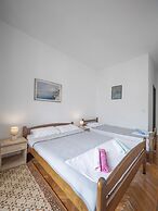 Madra rooms & apartments