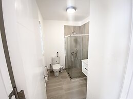 One bed Room Apartment Paradise Beach Front in Nice Residence