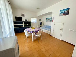 Feel at Home in our House With Garden