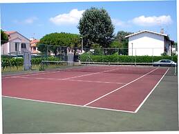 Holiday Home With Garden and Shared Pool