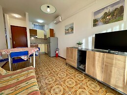 Seaview Flat for up to Five Guests