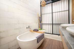 Suncoast Villa Bali