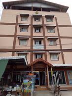 Baan Yuyuen