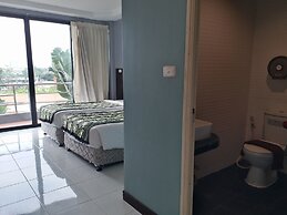 Platinum Place