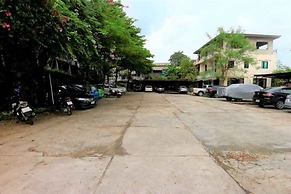 Platinum Place