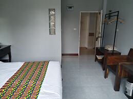 Platinum Place