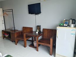 Platinum Place