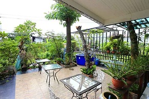 Platinum Place