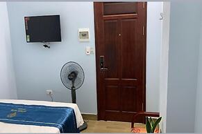 Huong Buoi Hotel