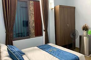 Huong Buoi Hotel