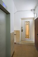 Aju Hillel 14
