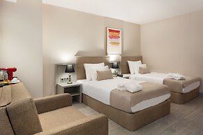 İzz Hotel Koşuyolu