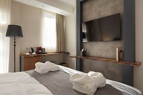İzz Hotel Koşuyolu