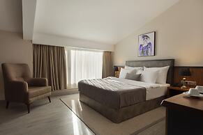 İzz Hotel Koşuyolu