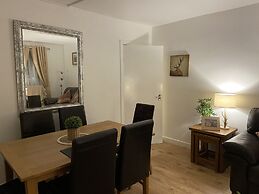 Historic Old Town 2 Bed Ground Floor Apartment
