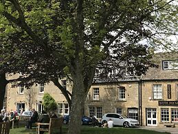 Lucy's Tearoom B&B