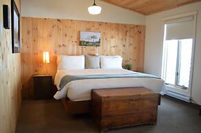 3 Pines Lodge Muskoka