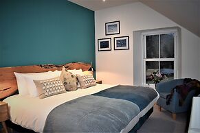 Orchy Bank House