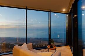 MiraMar Luxury Residences