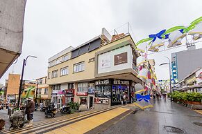 Ayenda De La Calle Real