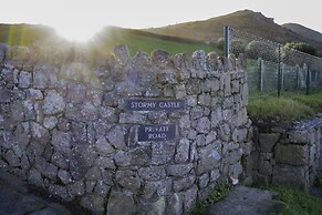 Stormy Castle - 6 Bedroom - Llangenith