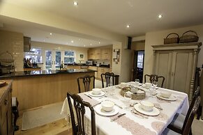 Bayview House - 4 bedroom - Llanmadoc