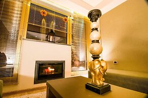 Golden Suites & Spa