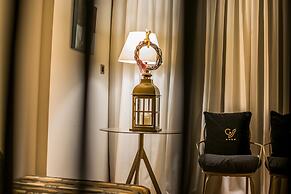 Golden Suites & Spa