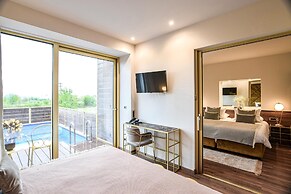 Golden Suites & Spa