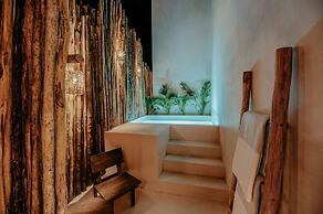 Majaro Apartments