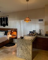 Majaro Apartments
