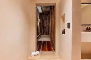 Majaro Apartments