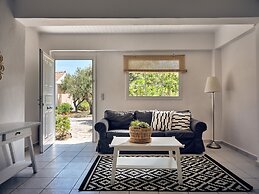 Periyali Villas