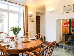 Littleham Court Cottage