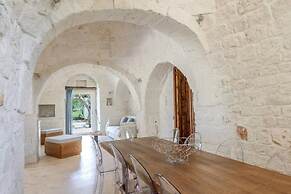 Luxury Trulli Terrarossa With Pool