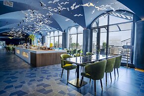 Ocean Hotel