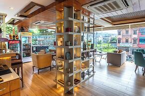 Dream International Hotel