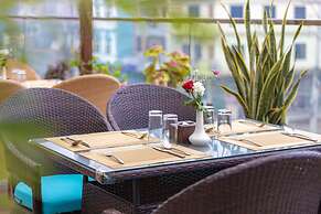 Dream International Hotel