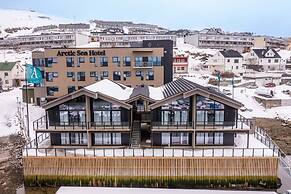 Arctic Sea Hotel