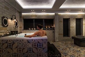 Dias Hotel & Spa
