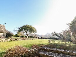 Holly Cottage