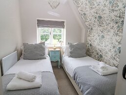 Honeysuckle Cottage