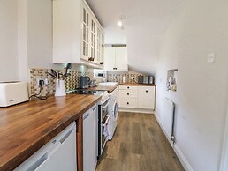 Honeysuckle Cottage