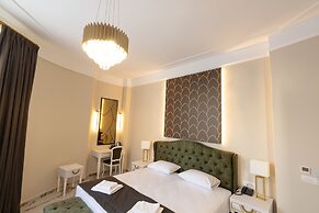 Modern Luxury Hotel