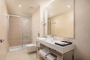 Aminess Laurel Khalani Hotel